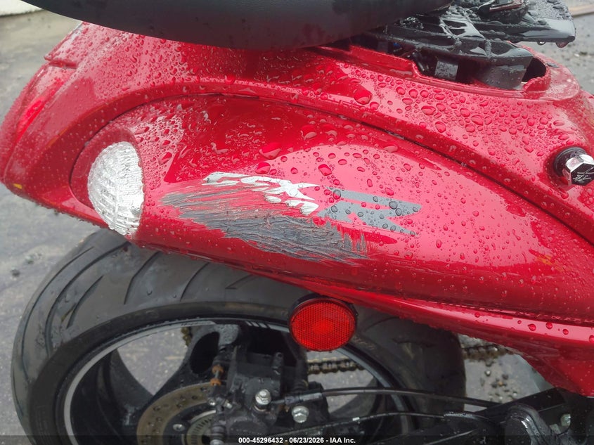 2016 Suzuki Gsx1300 Ra VIN: JS1GX72B1G2100649 Lot: 45296432