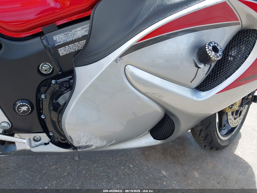 2016 SUZUKI GSX1300 auction photo 8