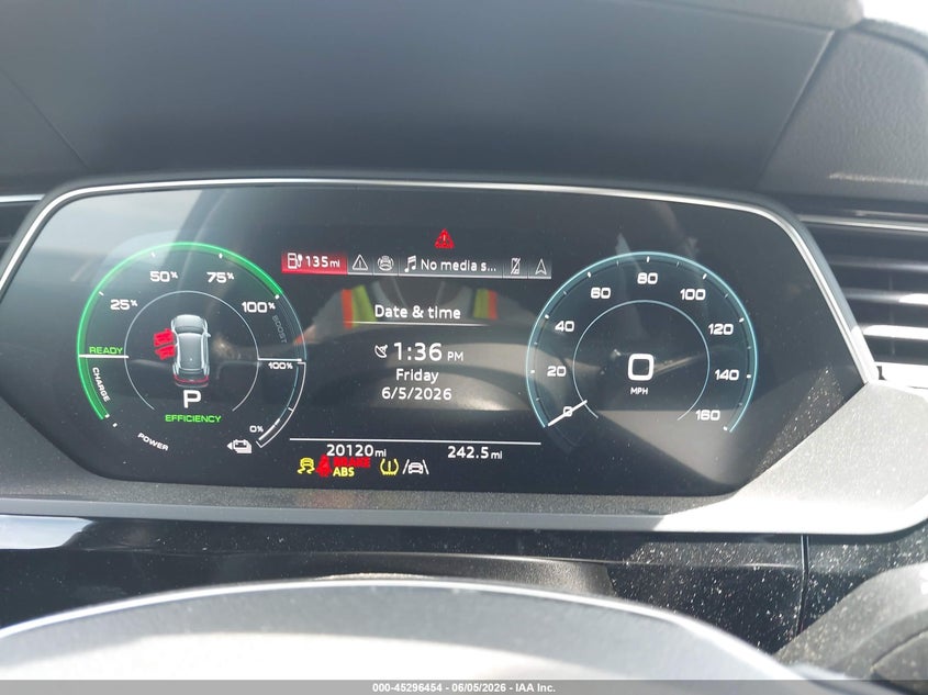 2024 Audi Q8 E-Tron Premium Quattro VIN: WA14AAGE2RB055499 Lot: 45296454