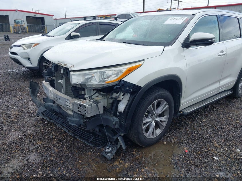 2014 Toyota Highlander Xle V6 VIN: 5TDKKRFH3ES029212 Lot: 45296484