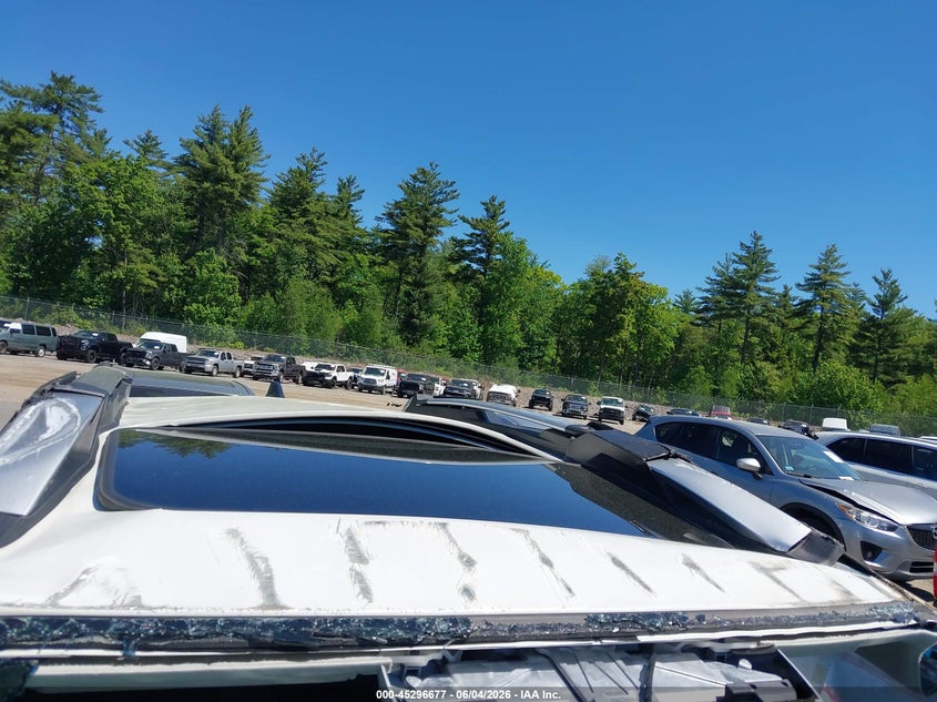 2022 Subaru Outback Touring VIN: 4S4BTAPC7N3119736 Lot: 45296677