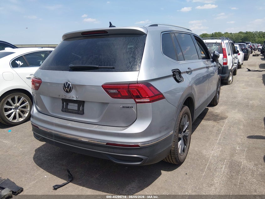 2022 VOLKSWAGEN TIGUAN auction photo 4