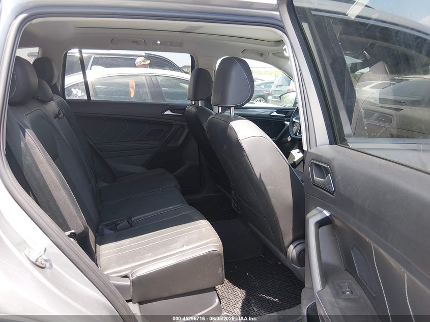 2022 VOLKSWAGEN TIGUAN auction photo 8