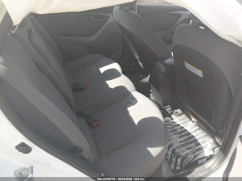 2015 Hyundai Elantra Se VIN: 5NPDH4AE5FH556571 Lot: 45296755
