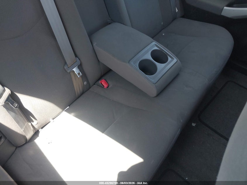 2012 Toyota Prius 1.8 Three Grey Lot 111045296769 Vin JTDKN3DU8C5453573