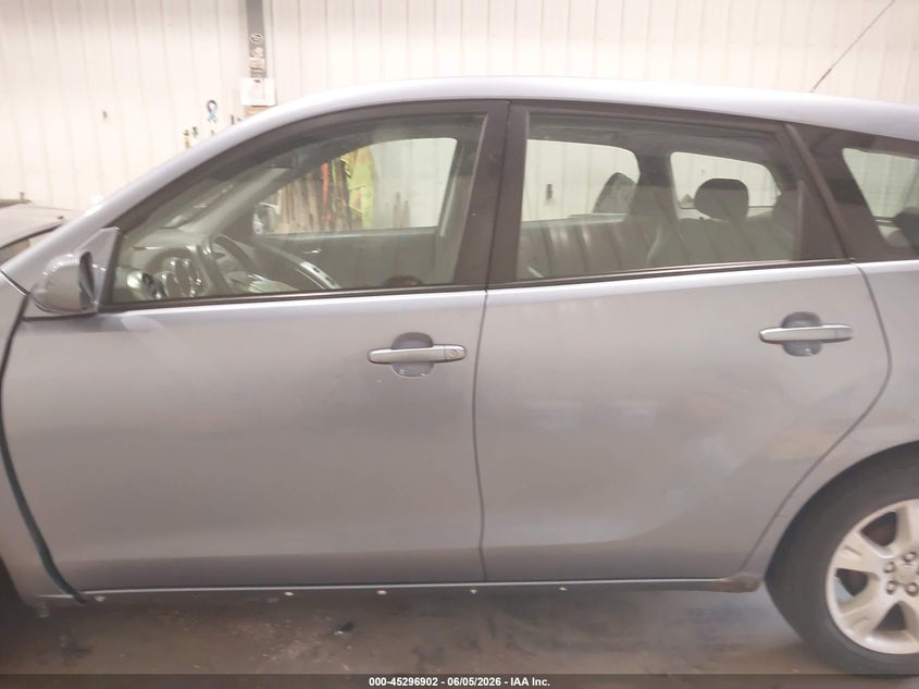 2005 Toyota Matrix Xr VIN: 2T1KR32E25C504264 Lot: 45296902