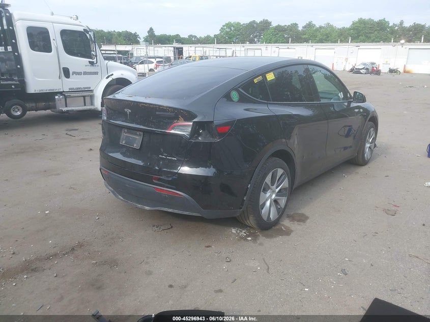 2023 TESLA MODEL Y ELECTRIC(VIN: 7SAYGDEE7PA176808