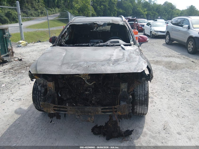 2019 HYUNDAI SANTA FE auction photo 6