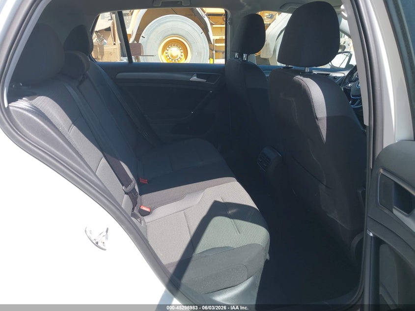 2017 Volkswagen E-Golf Se VIN: WVWKR7AU8HW950379 Lot: 45296983
