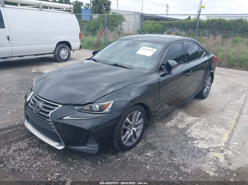 Vin: jthba1d20j5079518, lot: 45794930, lexus is 300 20182