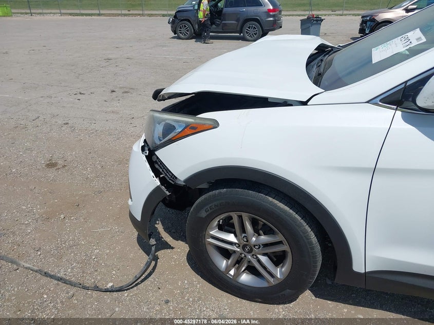 2017 HYUNDAI SANTA FE SPORT auction photo 6