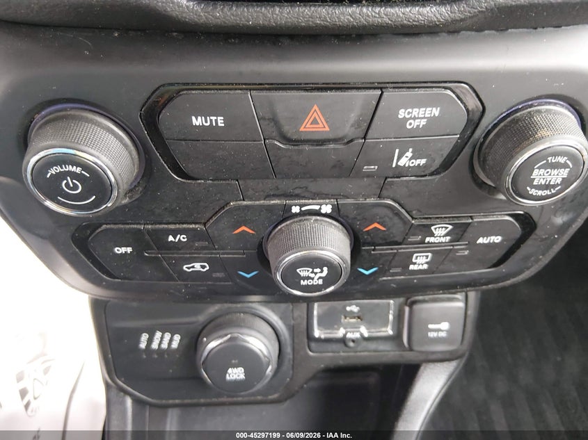 2021 Jeep Renegade 80Th Anniversary 4X4 VIN: ZACNJDBB0MPM69546 Lot: 45297199