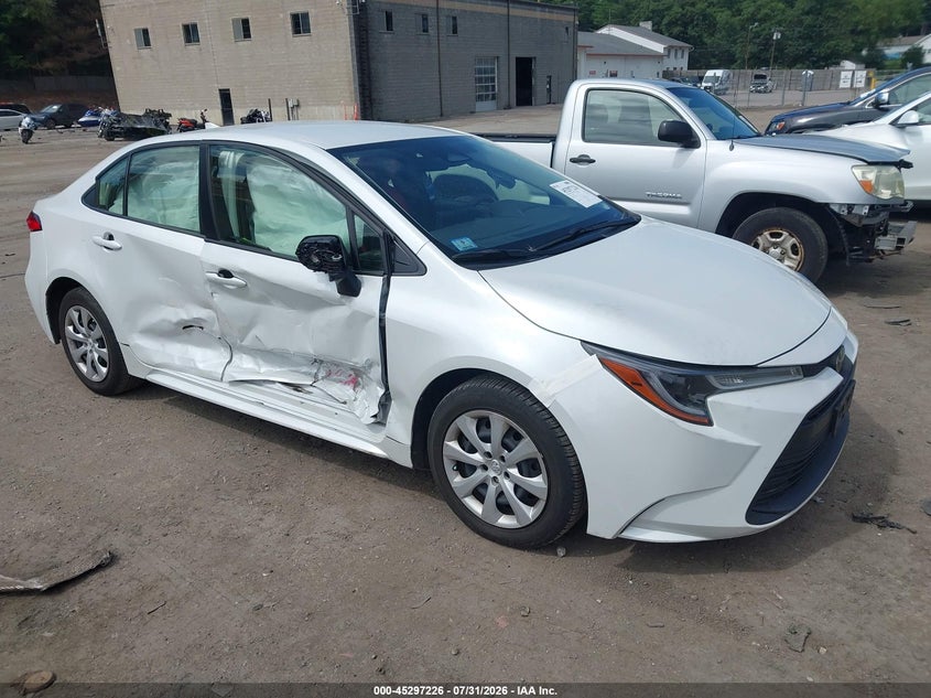 Vin: jtdb4mee7r3016507, lot: 45795083, toyota corolla le 2024 img_1
