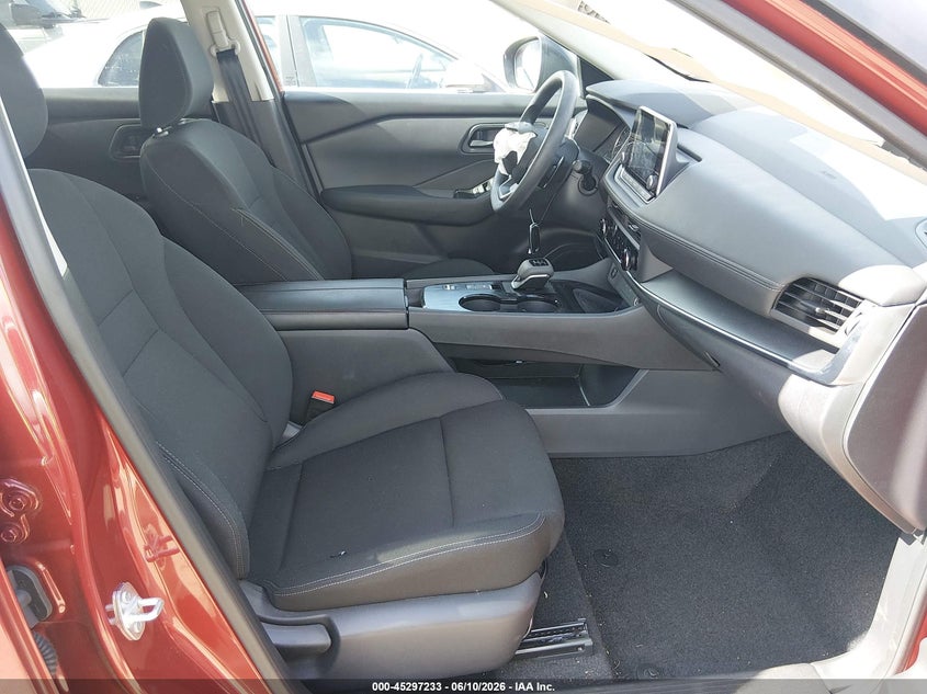2026 NISSAN ROGUE auction photo 5
