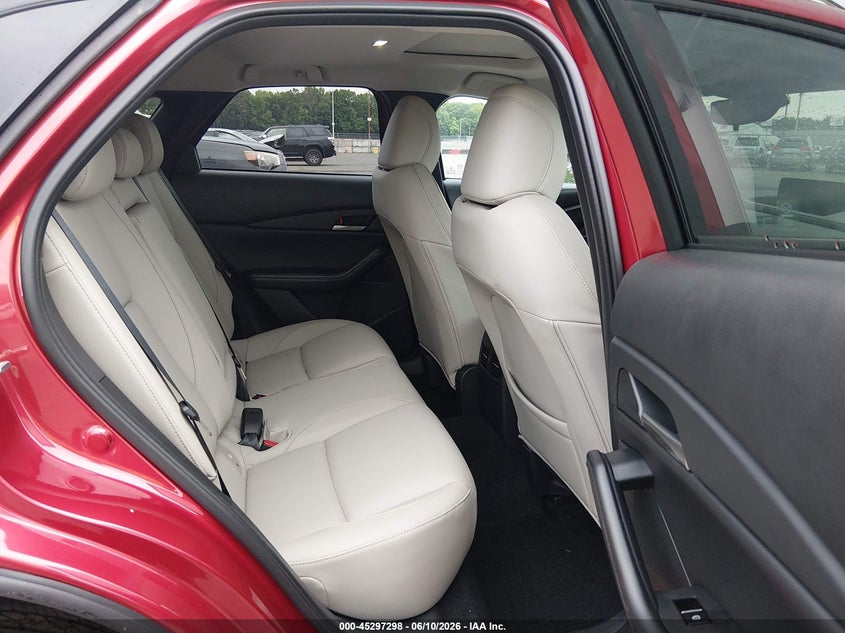 2026 MAZDA CX-30 2.5L I-4 DI, DOHC, V(VIN: 3MVDMBCL5TM134171