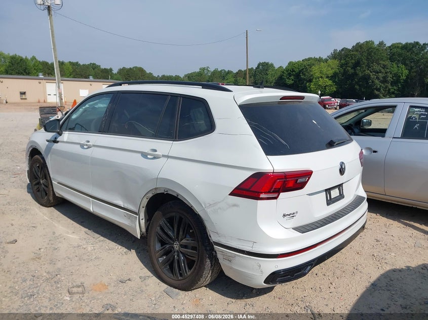 Vin: 3vvcb7ax3nm107819, lot: 45795264, volkswagen tiguan 2.0t se r-line black 20223