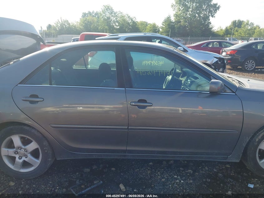 TOYOTA CAMRY 2004 VIN 4T1BE32K94U861729
