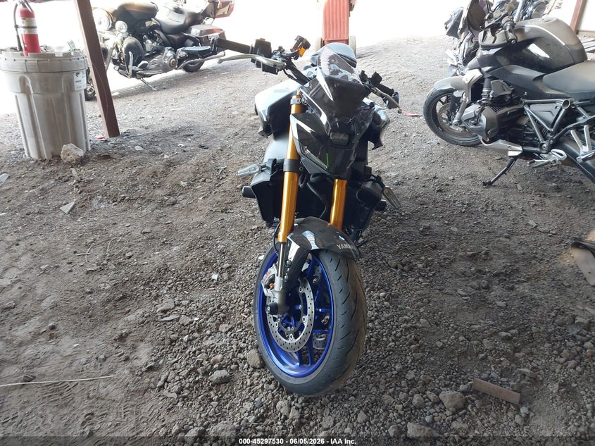 2025 YAMAHA MT09 auction photo 5