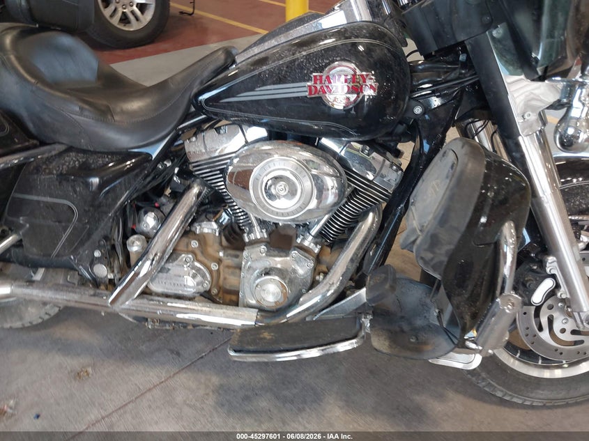 2007 Harley-Davidson Flhtcui VIN: 1HD1FC4387Y724389 Lot: 45297601
