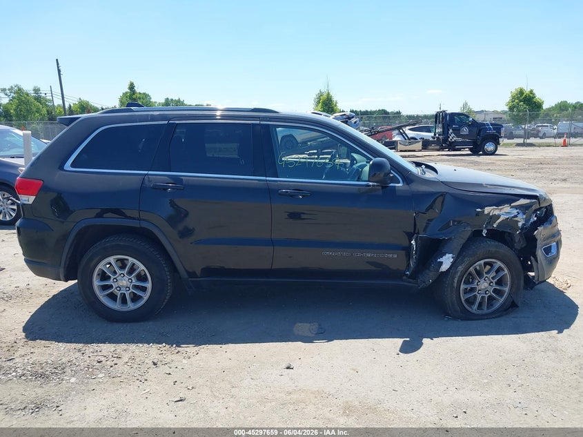 2018 Jeep Grand Cherokee Laredo E 4X4 VIN: 1C4RJFAG4JC210765 Lot: 45297659