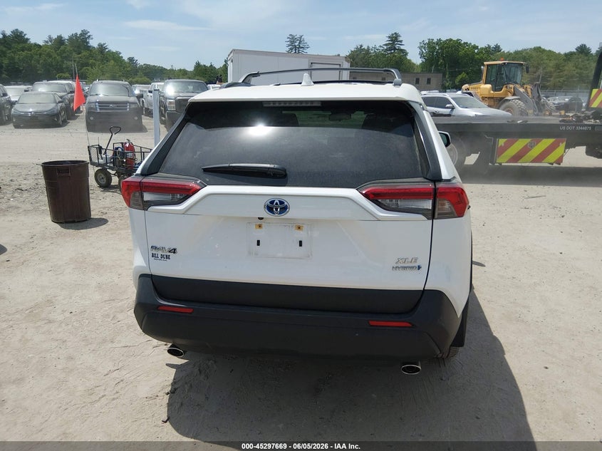 2024 Toyota Rav4 Hybrid Xle VIN: JTMRWRFV2RD243229 Lot: 45297669