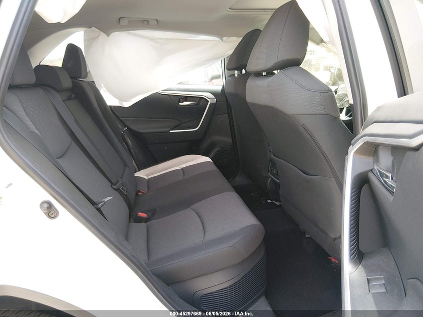 2024 Toyota Rav4 Hybrid Xle VIN: JTMRWRFV2RD243229 Lot: 45297669