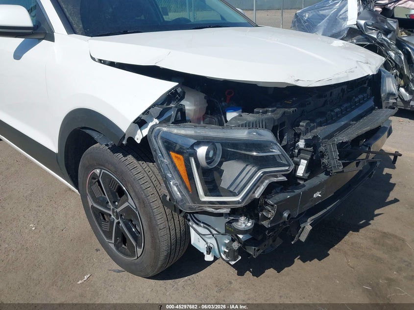 2026 Kia Niro Lx VIN: KNDCP3LE3T5330952 Lot: 45297682