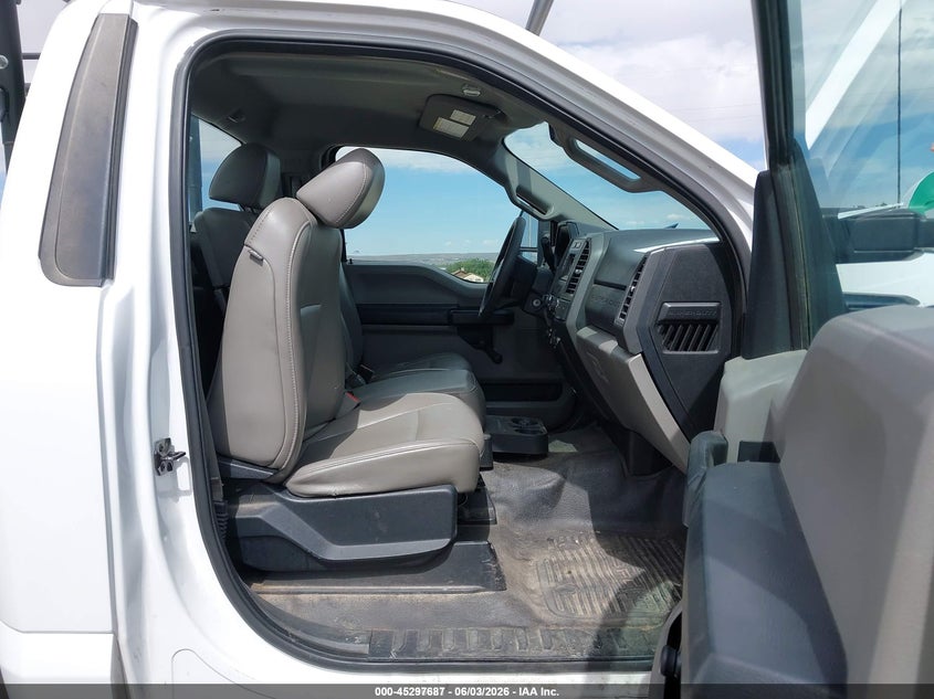 2017 FORD F-250 auction photo 5