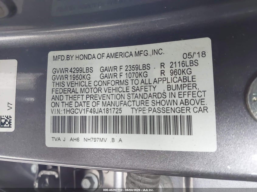 VIN 1HGCV1F49JA181725 2018 HONDA ACCORD EX