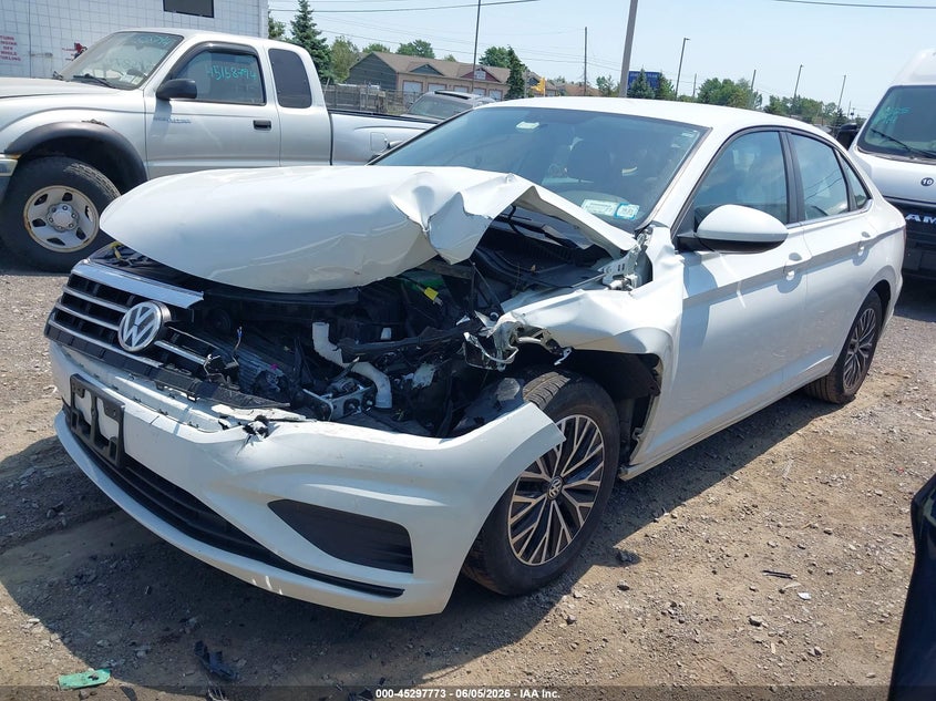 2021 VOLKSWAGEN JETTA auction photo 2