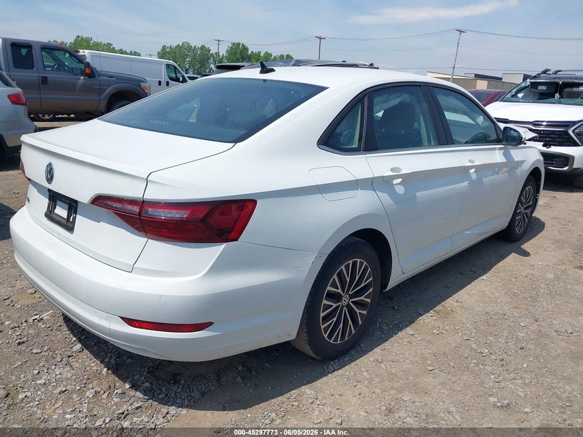 2021 VOLKSWAGEN JETTA auction photo 4