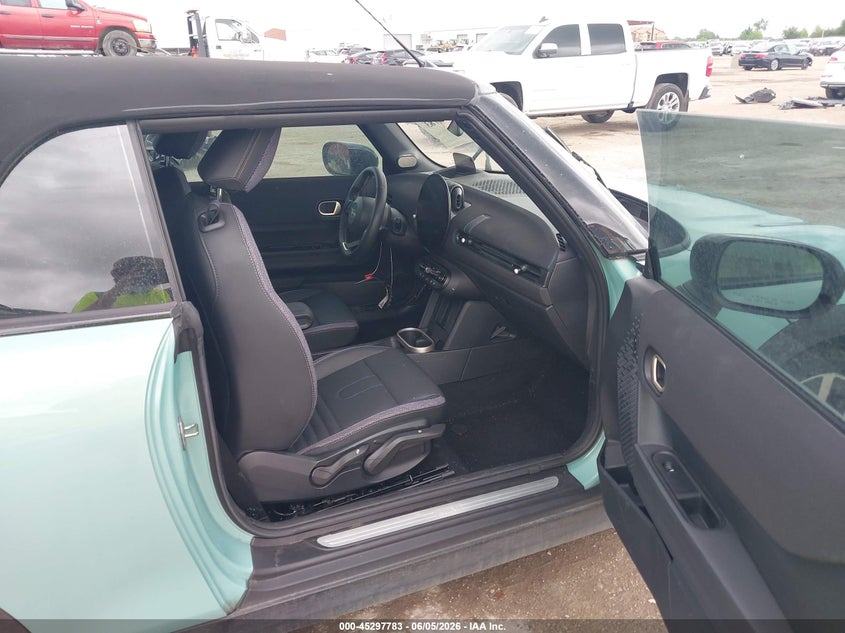 2026 MINI CONVERTIBLE auction photo 5
