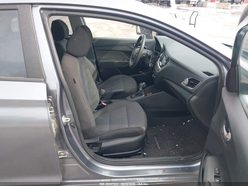 2019 HYUNDAI ACCENT auction photo 5
