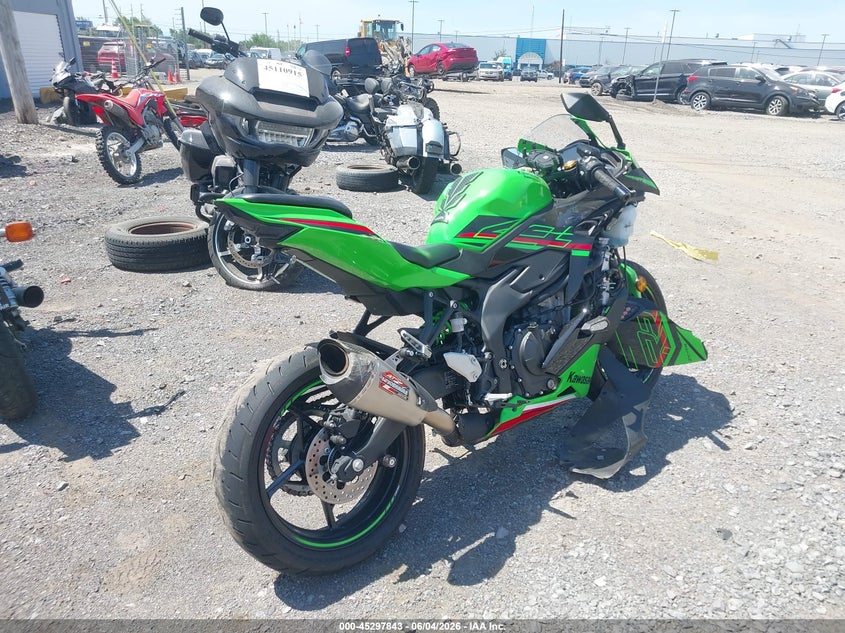 2024 KAWASAKI ZX400 auction photo 4