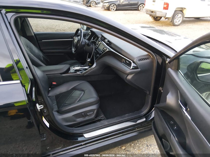 2018 TOYOTA CAMRY HYBRID auction photo 5