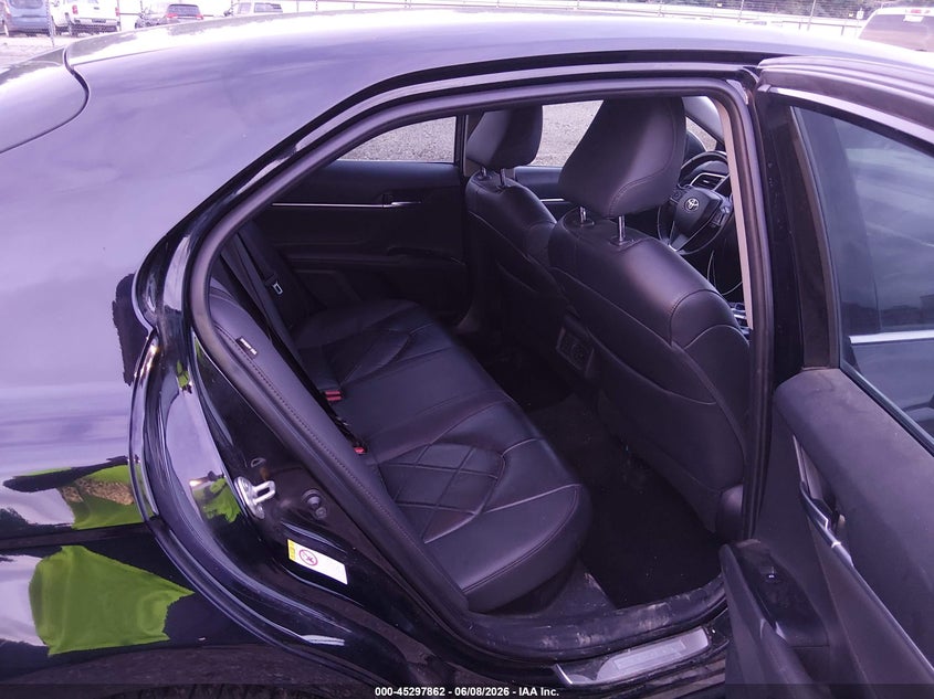 2018 TOYOTA CAMRY HYBRID auction photo 8