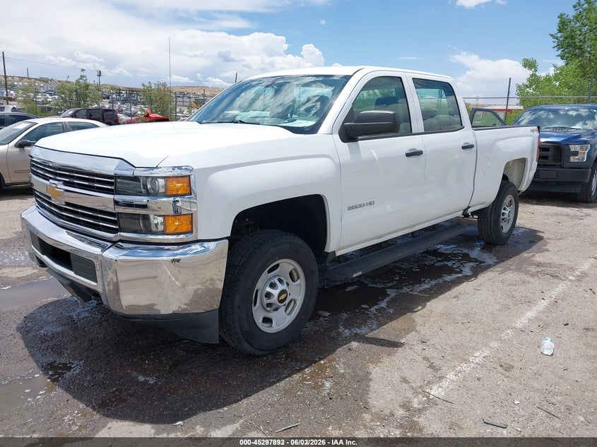 2017 CHEVROLET SILVERADO 2500HD auction photo 2
