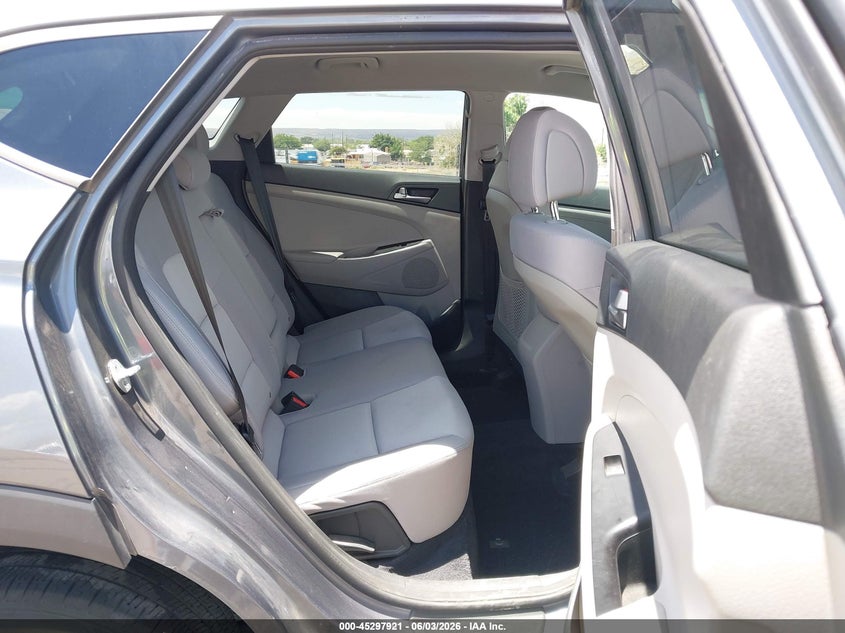 2018 HYUNDAI TUCSON auction photo 8