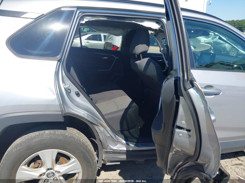 2020 Toyota Rav4 Xle VIN: 2T3P1RFV1LW136723 Lot: 45297965