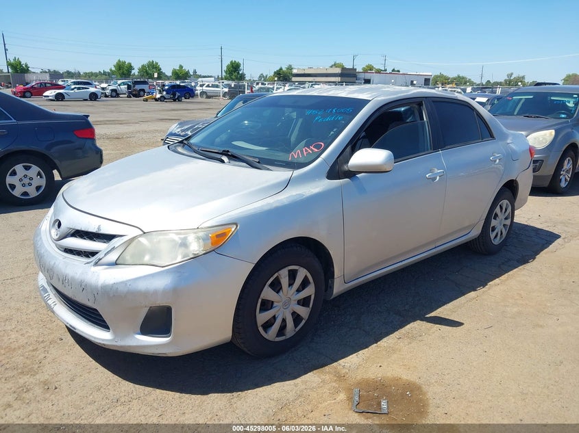 Vin: jtdbu4ee2b9124858, lot: 45795861, toyota corolla le 20112