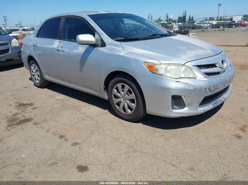 2011 TOYOTA COROLLA LE