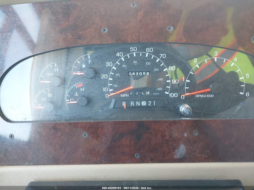 2004 Ford F550 Super Duty Stripped Chass VIN: 1F6NF53SX40A08341 Lot: 45298103