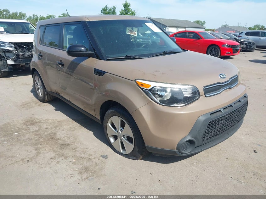 Vin: kndjn2a21f7167985, lot: 45795987, kia soul 2015 img_1