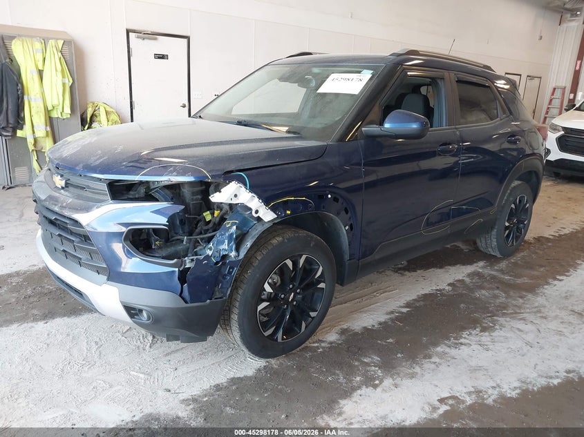 2023 CHEVROLET TRAILBLAZER auction photo 2