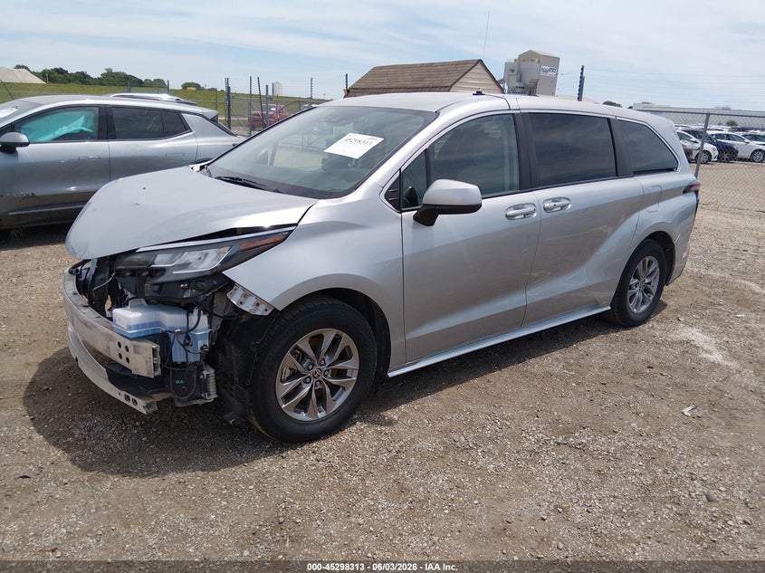 Vin: 5tdkskfc9ns062789, lot: 45796169, toyota sienna le 20222