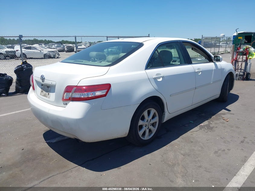 Vin: 4t1bf3ek9au533490, lot: 45796194, toyota camry le 20104