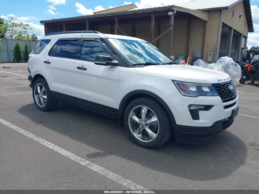Vin: 1fm5k8gtxjgc42197, lot: 45796207, ford explorer sport 2018 img_1