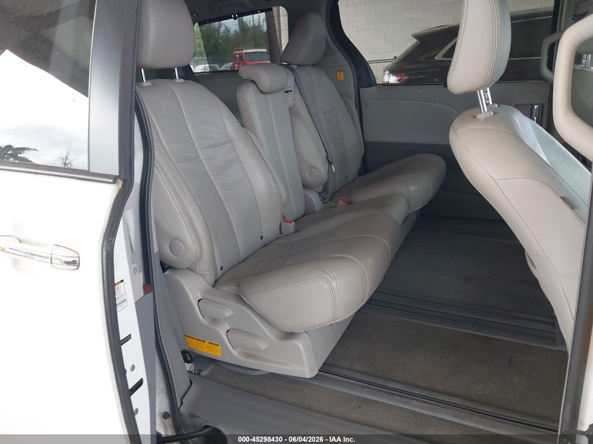 2012 Toyota Sienna Xle V6 8 Passenger VIN: 5TDYK3DC1CS199189 Lot: 45298430