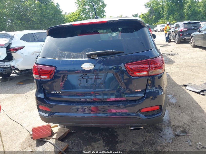 2019 KIA SORENTO 2.4L LX — Photo 16