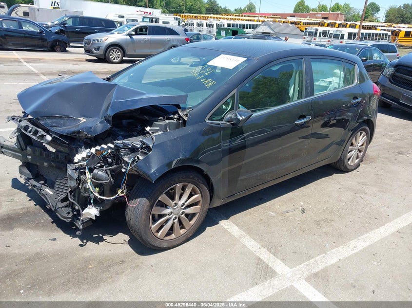 2015 KIA FORTE auction photo 2